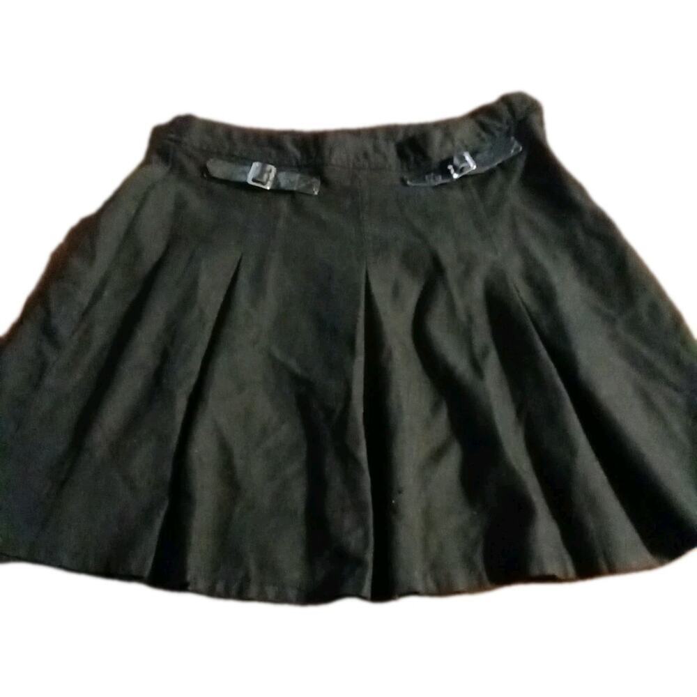 Hot Topic Womens Size XS Pleated Mini Skirt Black Pull On A Line Buckles Grunge